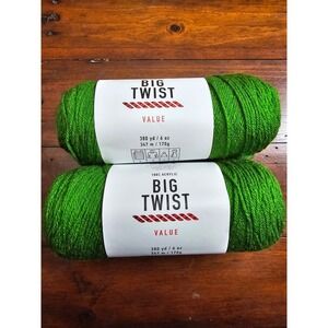 Big Twist Value Yarn Forest Green 100 Percent Acrylic 380‎ Yards 6 oz